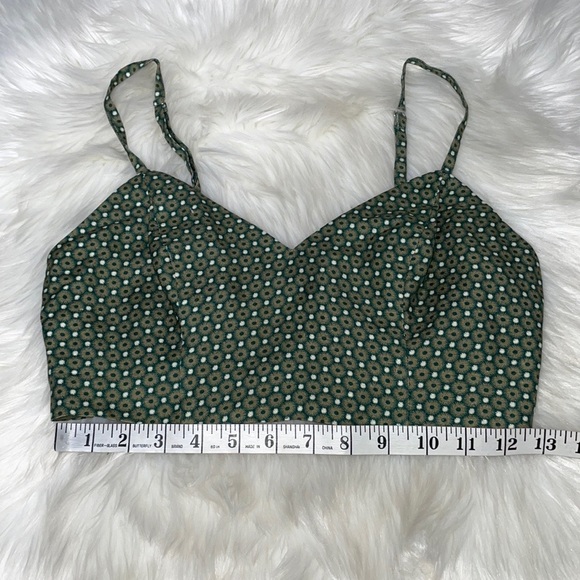 Fame and Partners Cropped Top Pant Set Sz 2 - Picture 12 of 16